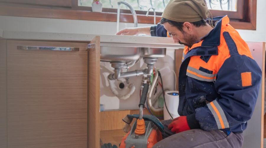 Professional sink repair in Altoona, IA